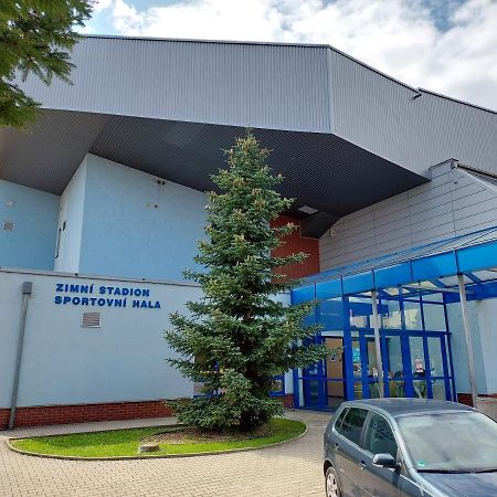 Ubytovna Zimni Stadion Litoměřice Buitenkant foto